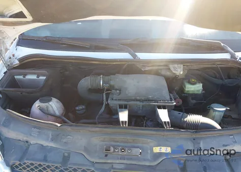 2012 Mercedes-Benz Sprinter 2500 High Roof из США, поврежденный, VIN WD3PE8CB2C5704133